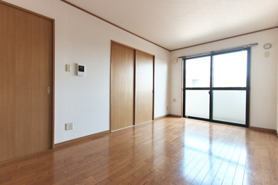 【居間・リビング】 | アミューズマンション