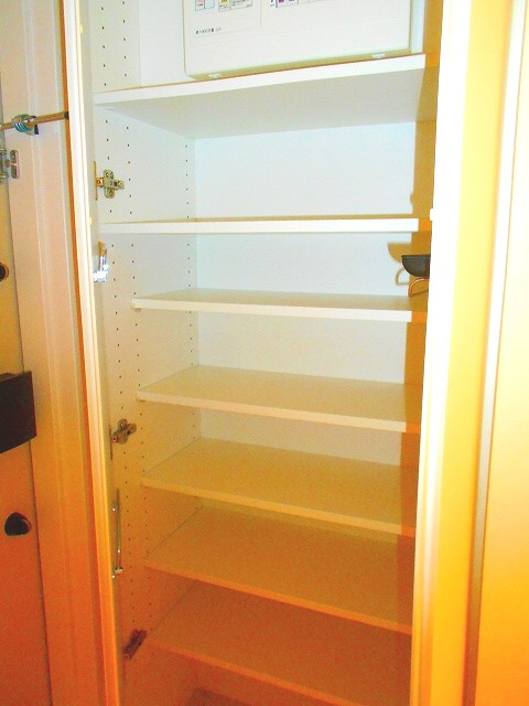 エスタート入谷Ⅱの玄関