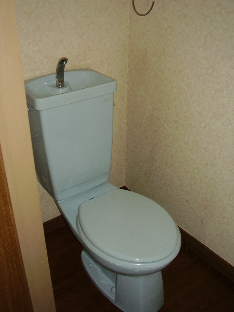 アドバンス弐番館のトイレ|同物件　イメージ写真