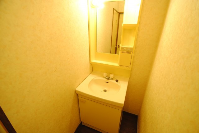 サンフィールドの独立洗面台