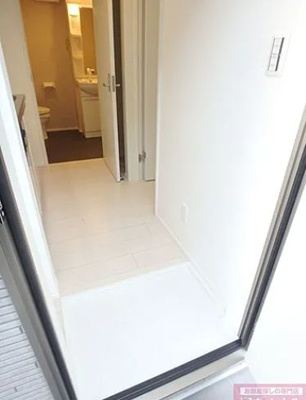 【玄関】 | リベルテ新今里