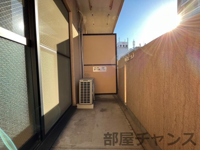 第7フクマルビルのバルコニー