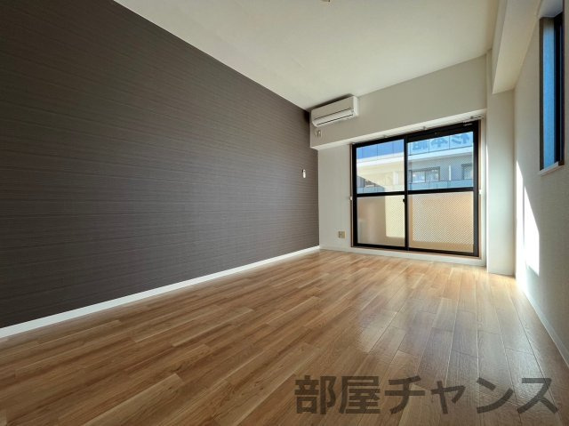 第7フクマルビルの居間・リビング