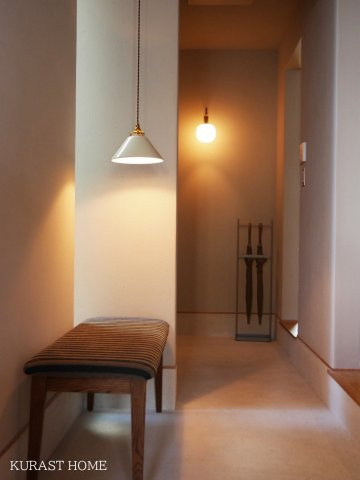 長岡京市神足垣外ケ内　モデルハウス仕様　未入居物件の玄関