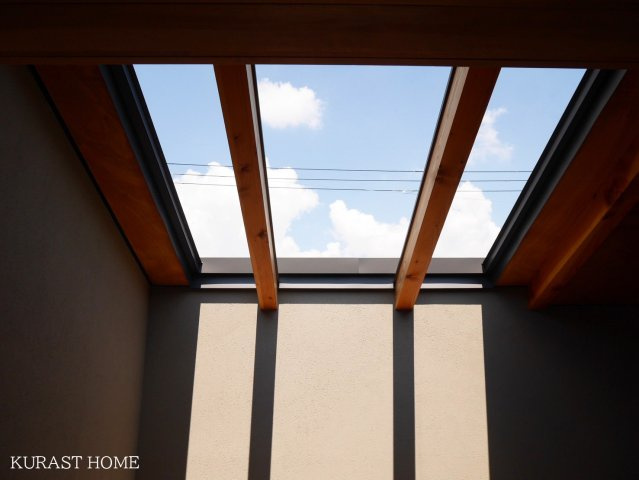 長岡京市神足垣外ケ内　モデルハウス仕様　未入居物件のバルコニー