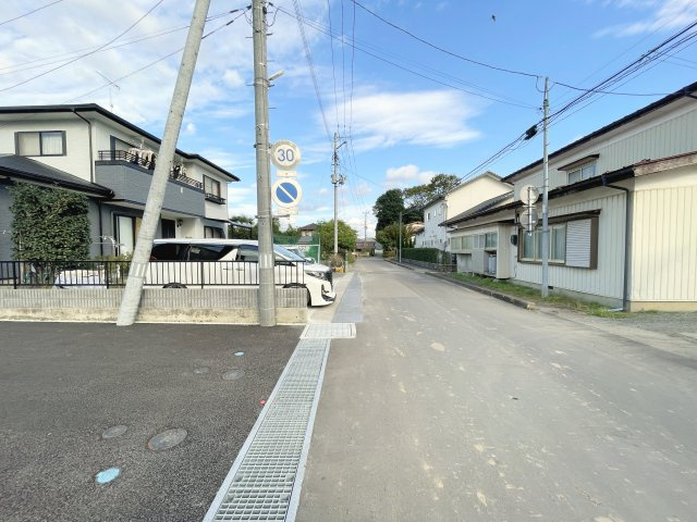 白河市久田野　CradleGarden　全3棟の前面道路含む現地写真