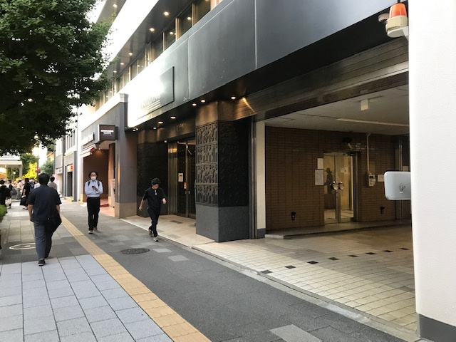 塩崎ビル
