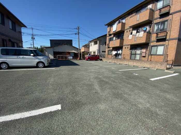 熊本市南区島町２丁目のアパートの駐車場