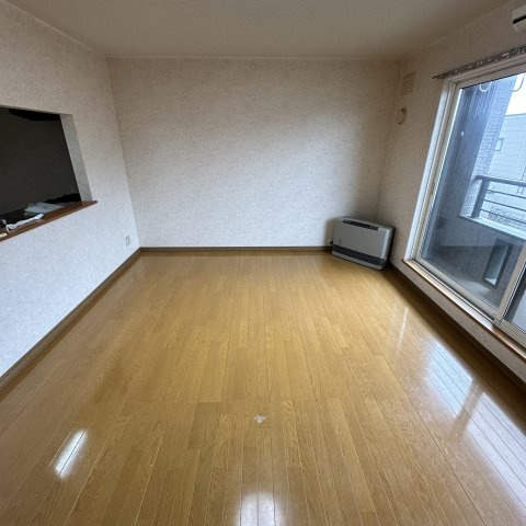 グランドハイム　ぽちたま２１の居間・リビング