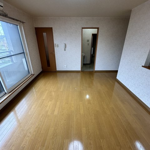 グランドハイム　ぽちたま２１の居間・リビング