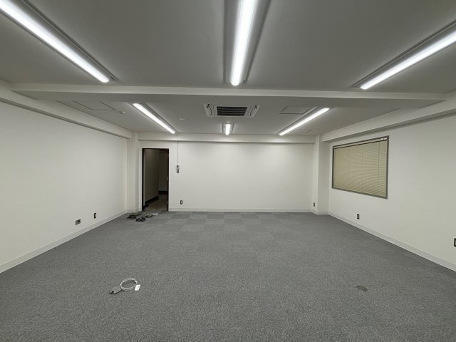 協和ビルの内装