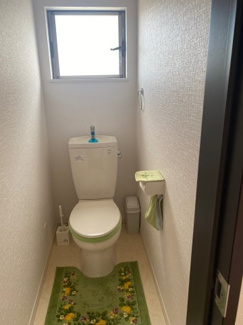 【トイレ】 | 丹波篠山市住吉台中古戸建 | 2F
