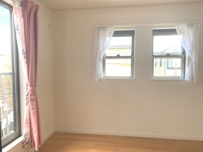 【洋室】 | 丹波篠山市住吉台中古戸建 | 2F

