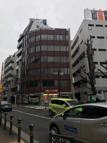 アトラスビルの外観