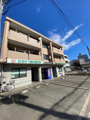 サニーニシウラの外観