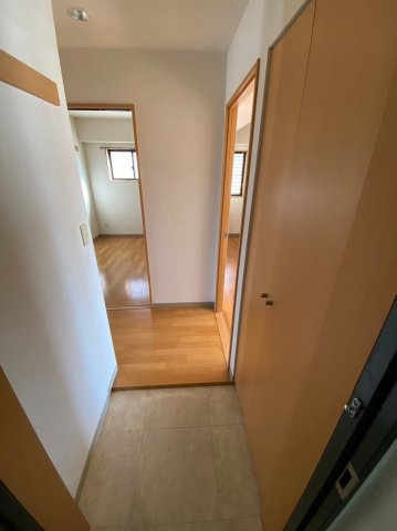 サニーニシウラの玄関
