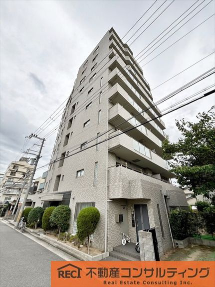 ハーティネス甲子園の外観