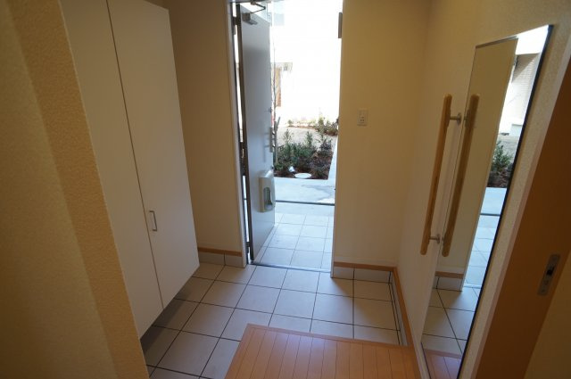 ShaMaison Maki（シャーメゾンマキ）の玄関