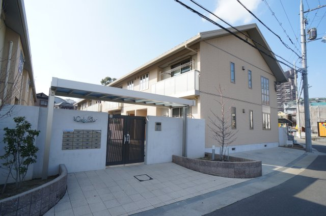 シエロ　ブリュ（南棟）のエントランス