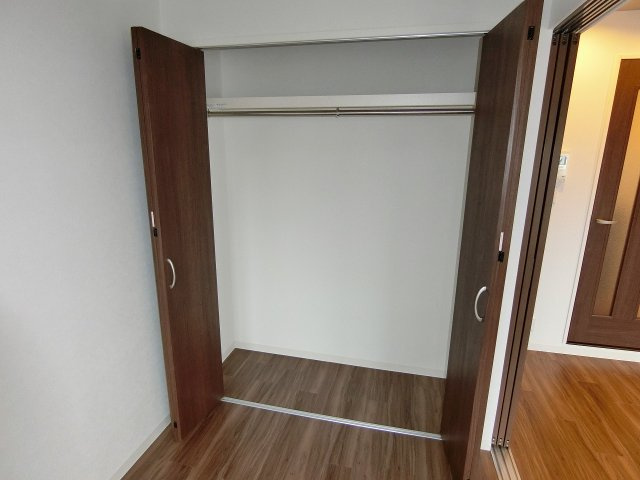 エメラルドオーシャン西宮の収納