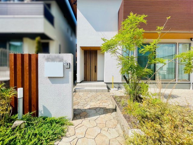 長久手市前熊一ノ井戸建の外観|外観③