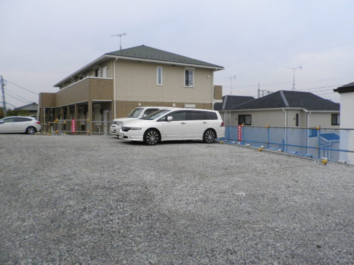 グランフィールズⅢの駐車場|駐車場