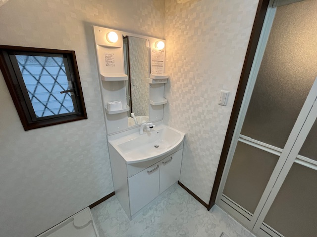 茱萸木3丁目貸家の独立洗面台