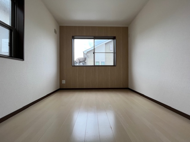 茱萸木3丁目貸家の洋室