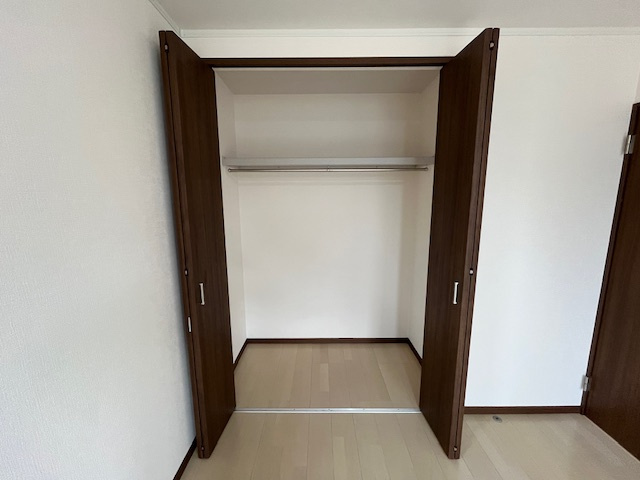 茱萸木3丁目貸家の収納