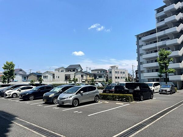 シティハイツねやがわⅡ番館の駐車場|駐車場
■物件内覧・資金計画相談・住宅ローン相談、リフォーム相談、お問合せ受付中■
※当日・翌日のご内覧、ご相談はお電話でのお問合せがスムーズです！