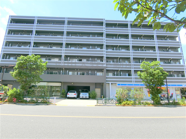 AXAS大森西アジールコートの外観|1階コンビニローソン！東邦医大目の前！2015年6月築　RC鉄筋コンクリート造地上6階建て1K～2LDK総戸数76戸　京急本線梅屋敷駅、大森町駅徒歩圏内の東京都大田区大森西4丁目