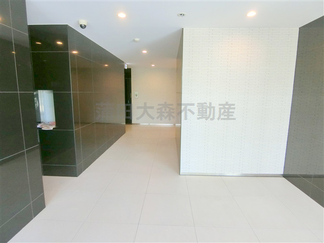 AXAS大森西アジールコートのエントランス