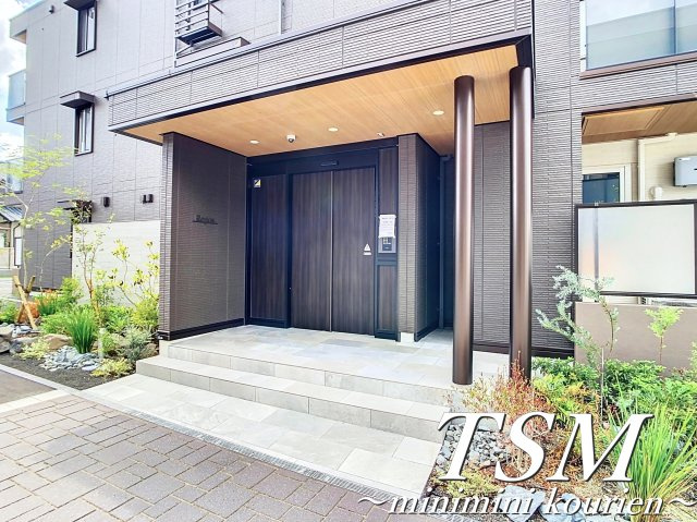 Ｒｅｐｏｓのエントランス