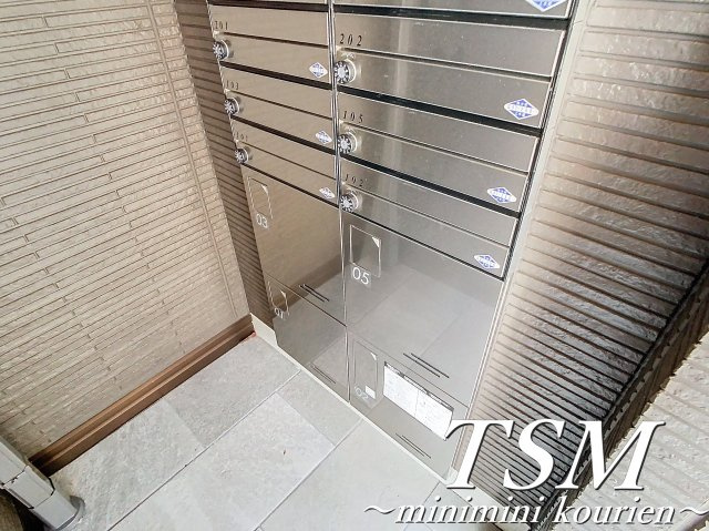 Ｒｅｐｏｓの設備|宅配ボックス完備