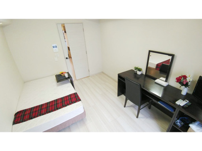 【内装】 | クレヴィスタ板橋西台 | 明るい色調の室内です