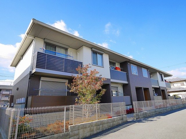 ラ・カンパネラの外観|落ち着いた雰囲気の外観です