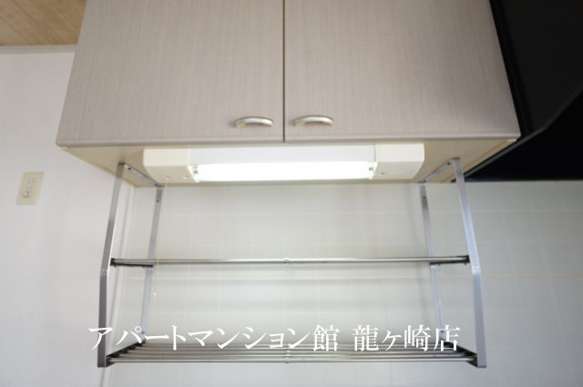 クレスト藤ヶ丘Bの収納