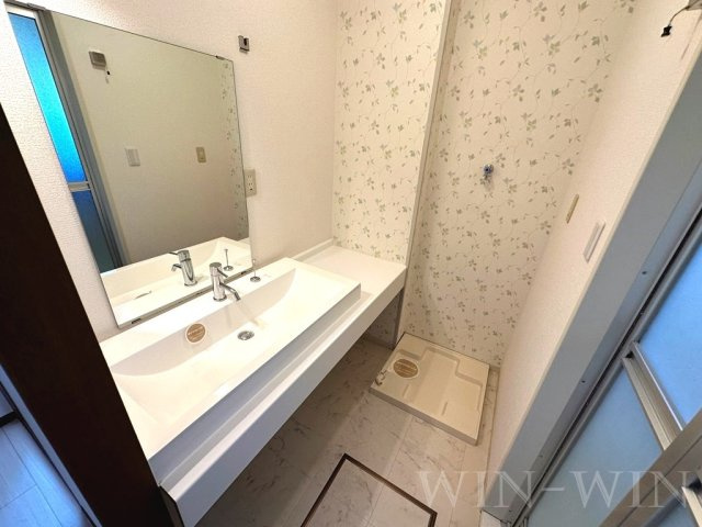 パークハウス鷹丘 C棟の洗面所