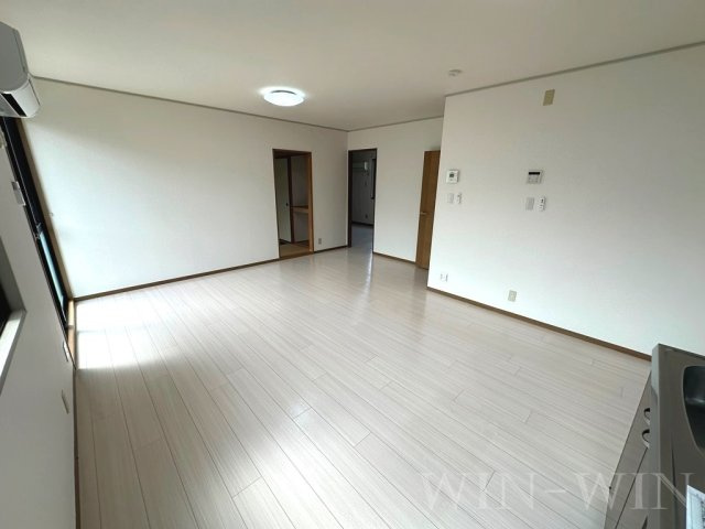 パークハウス鷹丘 C棟の居間・リビング