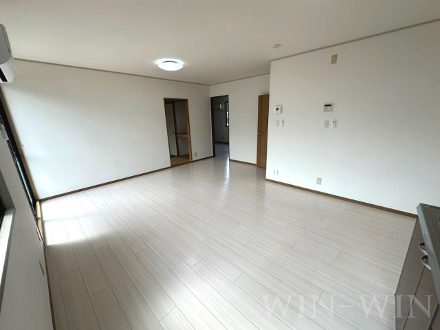 パークハウス鷹丘 C棟の居間・リビング