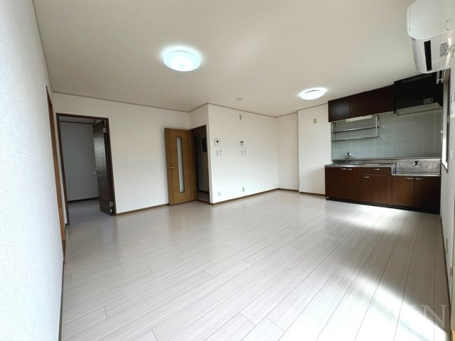 パークハウス鷹丘 C棟の居間・リビング