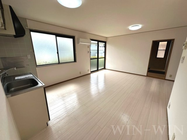 パークハウス鷹丘 C棟の居間・リビング