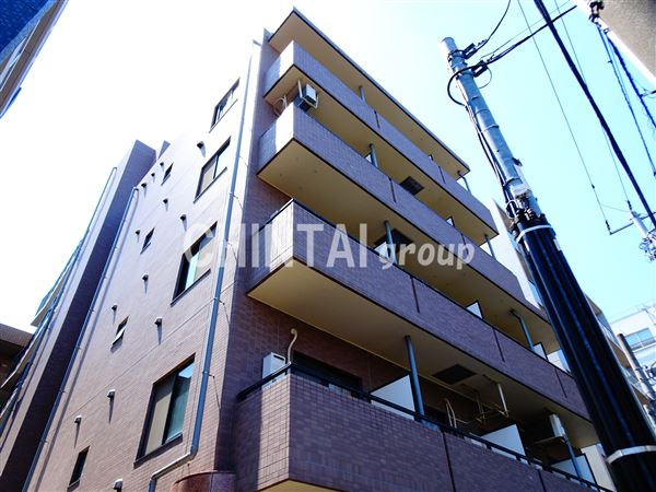 グラッドヒルズ明大前の外観