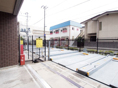 【駐車場】 | ナイスエスアリーナ荒池公園
