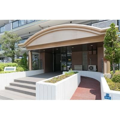 アポロハイツのエントランス