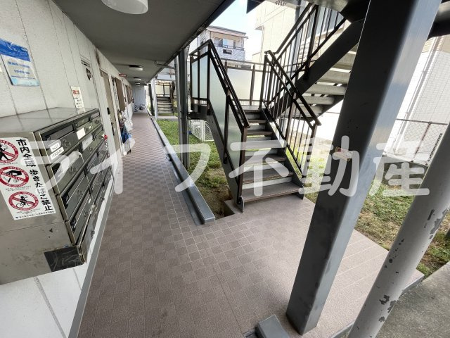 グランドールみとのロビー|毎日通るロビーはこのようになっています