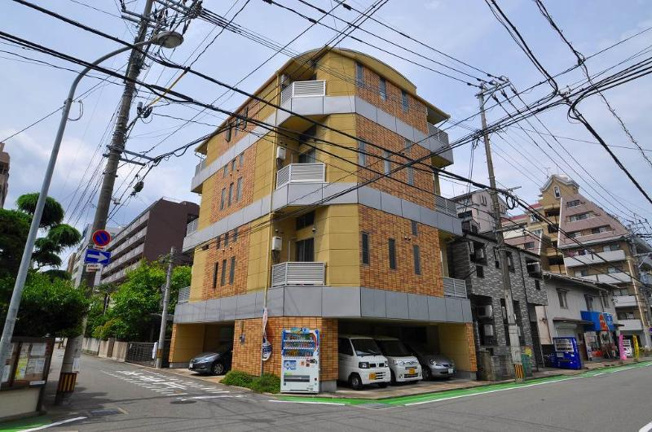 【エントランス】 | サンセリテ博多駅南