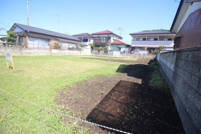 小山市乙女3丁目の前面道路含む現地写真|南東側より（2024年4月撮影）