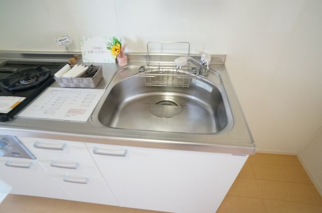 オッツ荒牧南のキッチン