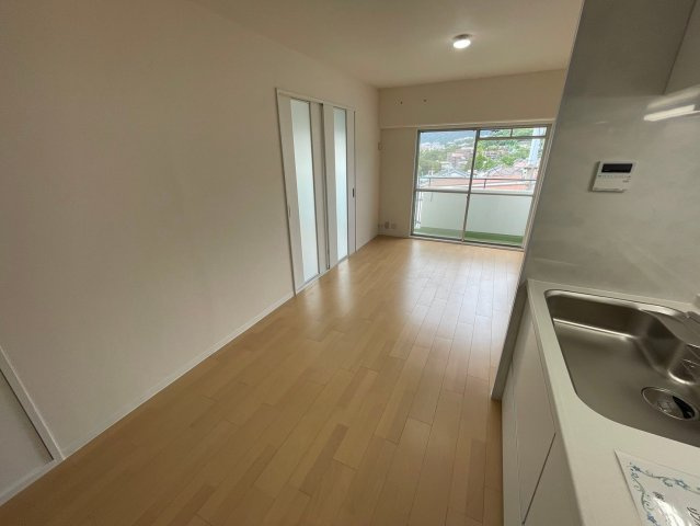 御影プライムハイツの居間・リビング